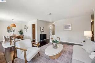 328 Sand Beach Rd, Alameda, CA 94501 - Photo 12
