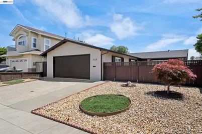 328 Sand Beach Rd, Alameda, CA 94501 - Photo 2