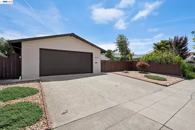 328 Sand Beach Rd, Alameda, CA 94501 - Photo 4