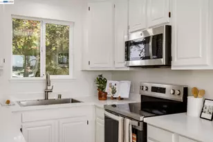 5265 Winifred Dr, Castro Valley, CA 94546 - Photo 22