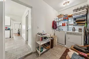 532 42nd St, Oakland, CA 94609 - Photo 48