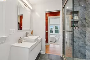 532 42nd St, Oakland, CA 94609 - Photo 22