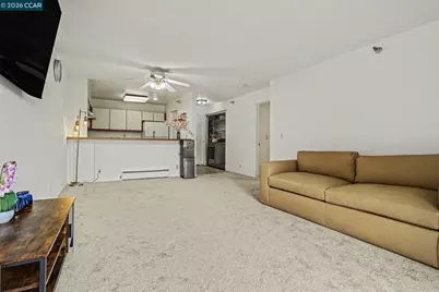 1207 Melville Sq #314B, Richmond, CA 94804 - Photo 2