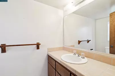 3391 Woodview Dr, Lafayette, CA 94549 - Photo 14