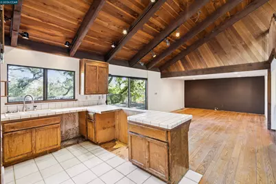 3391 Woodview Dr, Lafayette, CA 94549 - Photo 8