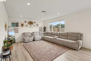 225 Cold Crk Dr, Oakley, CA 94561 - Photo 6