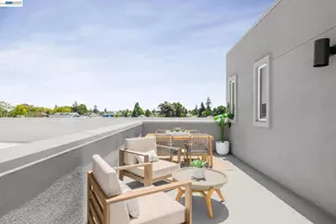 2072 Barnes Wharf Ln, Alameda, CA 94501 - Photo 1