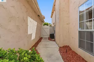 1500 Scenic Dr, Modesto, CA 95355 - Photo 40