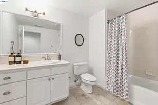 111 St Matthews Ave, San Mateo, CA 94401 - Photo 20