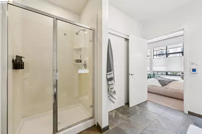 288 3rd St #104, Oakland, CA 94607 - Photo 38