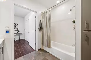 288 3rd St, Oakland, CA 94607 - Photo 20