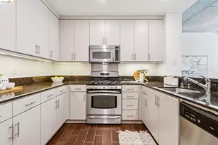288 3rd St, Oakland, CA 94607 - Photo 12