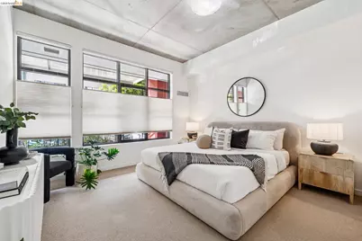 288 3rd St #104, Oakland, CA 94607 - Photo 32