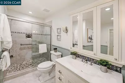 925 Terra California Dr #6, Walnut Creek, CA 94595 - Photo 32