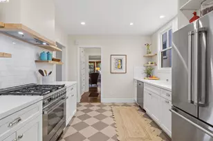389 38th St, Oakland, CA 94609 - Photo 18
