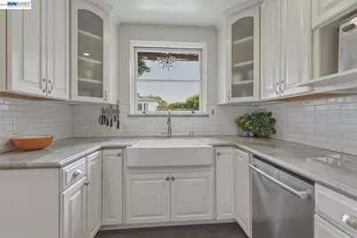 543 Fortuna Ave, San Leandro, CA 94577 - Photo 16