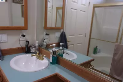 1840 Paris Lane #61, Antioch, CA 94509 - Photo 24