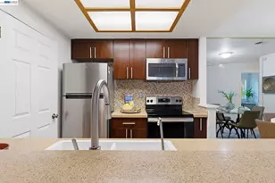1792 Bevin Brook Dr, San Jose, CA 95112 - Photo 14