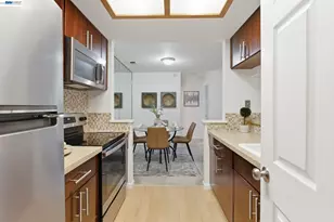 1792 Bevin Brook Dr, San Jose, CA 95112 - Photo 10