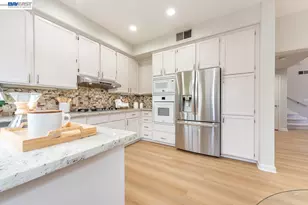 2963 Sorrento Way, Union City, CA 94587 - Photo 20