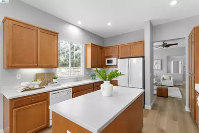 327 Goodall Dr, Mountain House, CA 95391 - Photo 18
