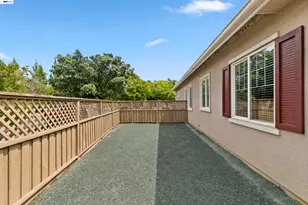 327 Goodall Dr, Mountain House, CA 95391 - Photo 44