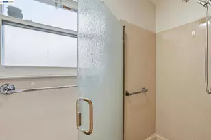 311 Huntington Dr, Antioch, CA 94509 - Photo 32
