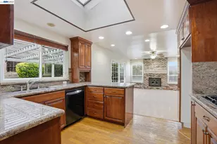 311 Huntington Dr, Antioch, CA 94509 - Photo 16
