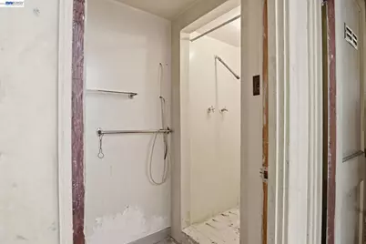 55 8th St, Oakland, CA 94607 - Photo 26