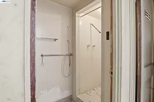 55 8th St, Oakland, CA 94607 - Photo 26