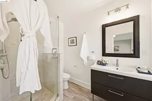 3600 Quigley St, Oakland, CA 94619 - Photo 22