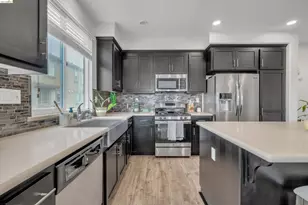 5659 Daylily St, Newark, CA 94560 - Photo 8