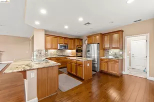 320 Riverwood Ln, Rio Vista, CA 94571 - Photo 8