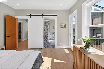 552 Haight Ave, Alameda, CA 94501 - Photo 22