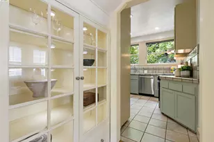 774 Trestle Glen Rd, Oakland, CA 94610 - Photo 20