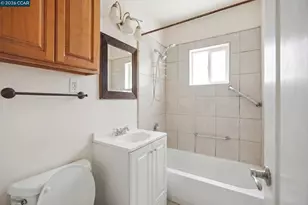 1912 Lincoln Ave, Richmond, CA 94801 - Photo 12