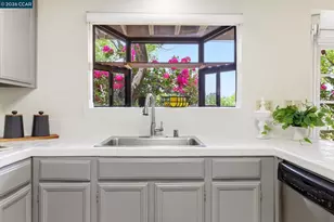 1578 Pyrenees Pl, Walnut Creek, CA 94598 - Photo 8