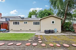 1225 Beverly Pl, Tracy, CA 95376 - Photo 18