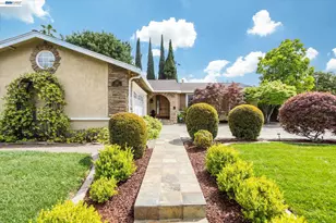 2616 Peartree Ln, San Jose, CA 95121 - Photo 2