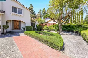 121 Violet Rd, Hercules, CA 94547 - Photo 6