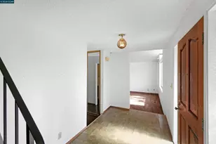 121 Violet Rd, Hercules, CA 94547 - Photo 14