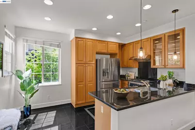 1013 Amber Ter, Union City, CA 94587 - Photo 8