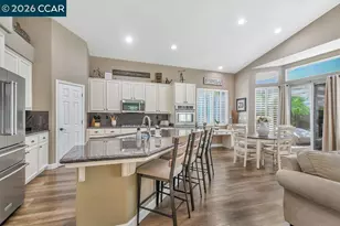 988 Country Glen Ln, Brentwood, CA 94513 - Photo 12