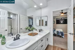 988 Country Glen Ln, Brentwood, CA 94513 - Photo 30