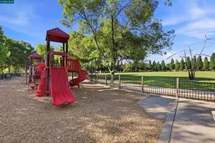 3240 Maguire Way, Dublin, CA 94568 - Photo 12