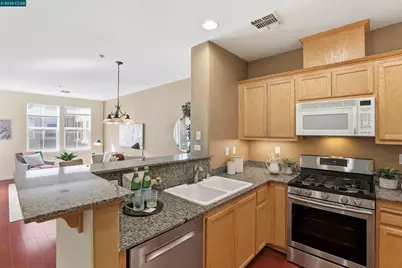 3240 Maguire Way #225, Dublin, CA 94568 - Photo 4