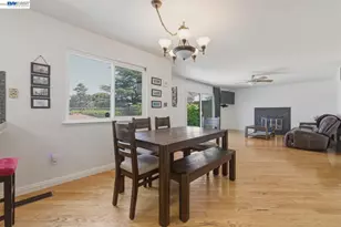 3917 Warbler Dr, Antioch, CA 94509 - Photo 10