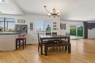 3917 Warbler Dr, Antioch, CA 94509 - Photo 8