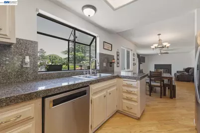 3917 Warbler Dr, Antioch, CA 94509 - Photo 18