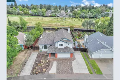 196 Bittercreek Dr, Folsom, CA 95630 - Photo 40